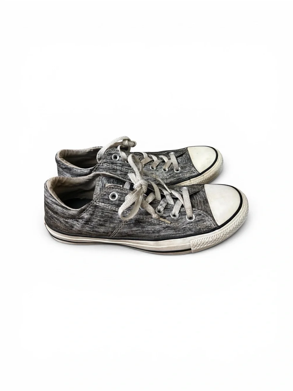 Converse CTAS Madison OX - Women's Sz 9- Black/White -Low Skate Shoes - 558557F